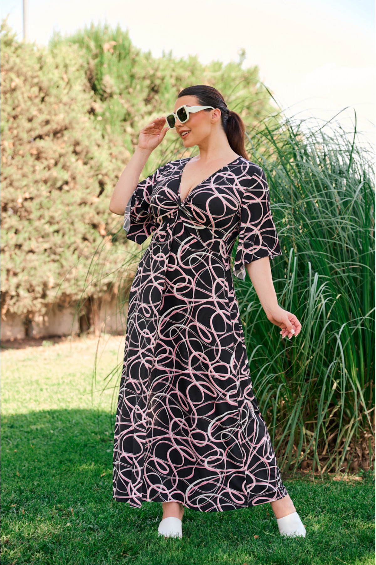 Kleid Maxi  kurze Ärmel Zierknoten Schwarzweiß