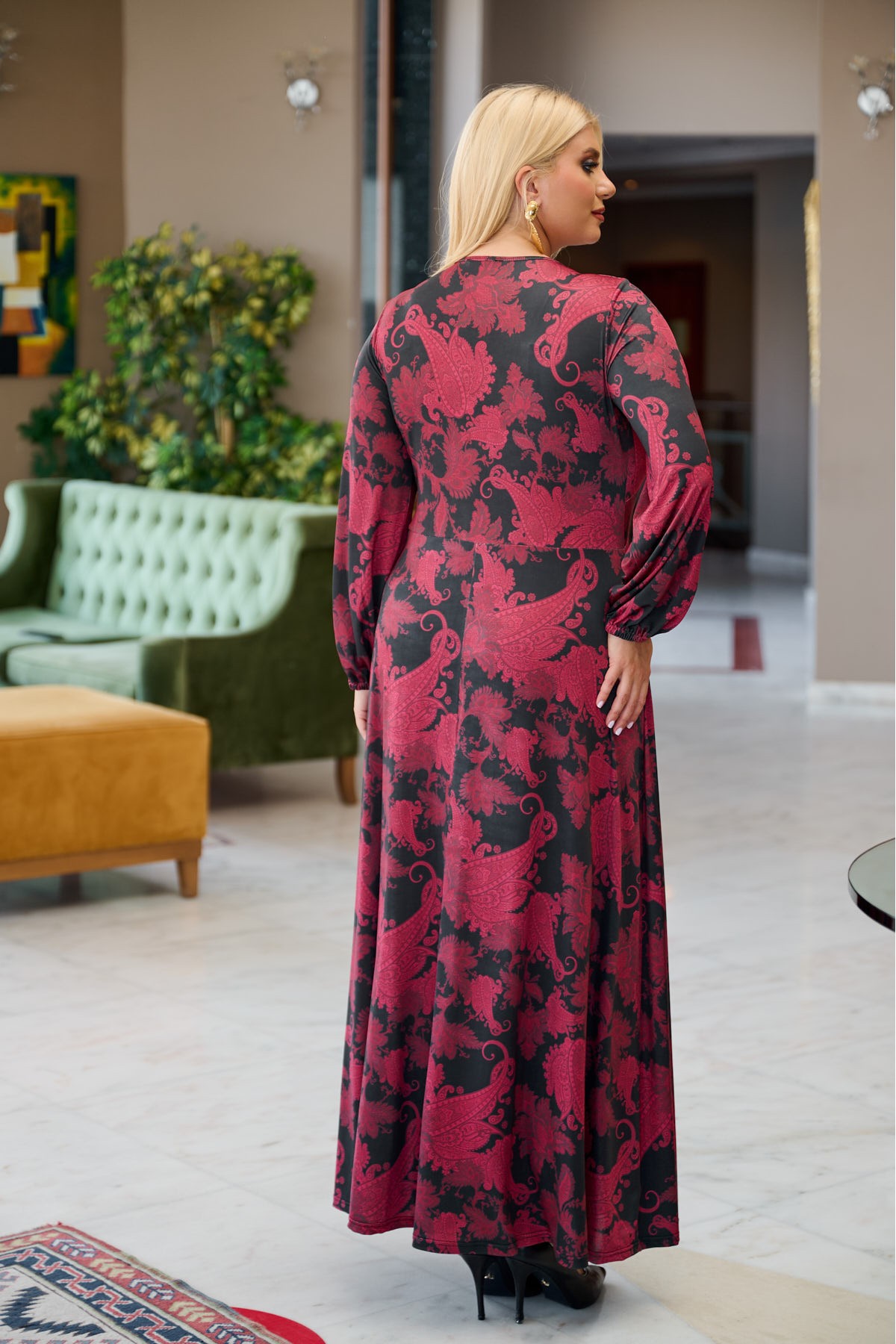 Kleid Maxi  lange Ärmel mit Gummiband  Zierknoten  Paisley Schwarz Rot