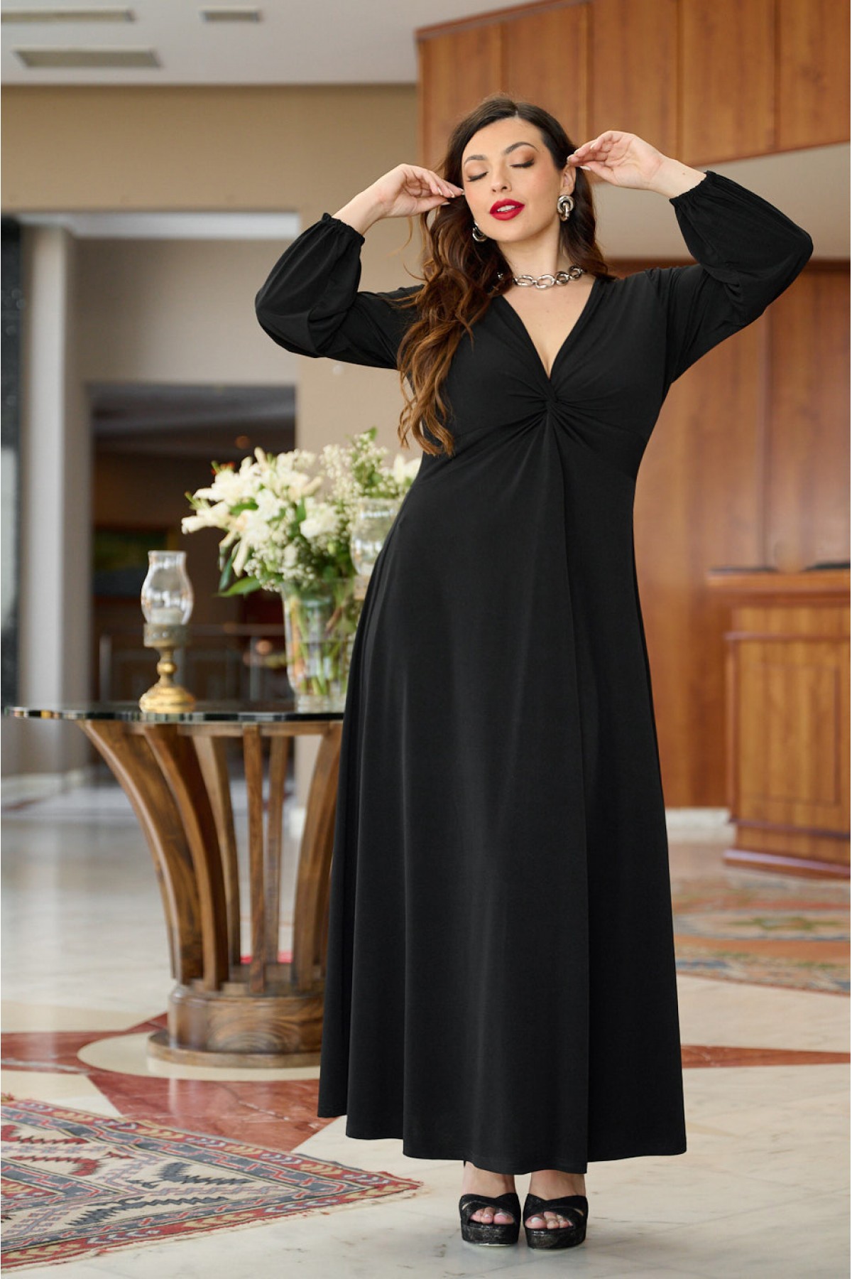Dress maxi knot long sleeves with elastic band Black