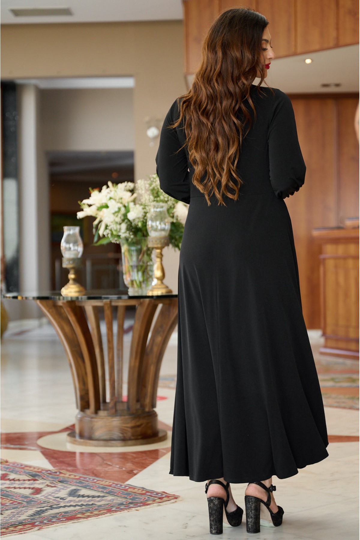 Dress maxi knot long sleeves with elastic band Black