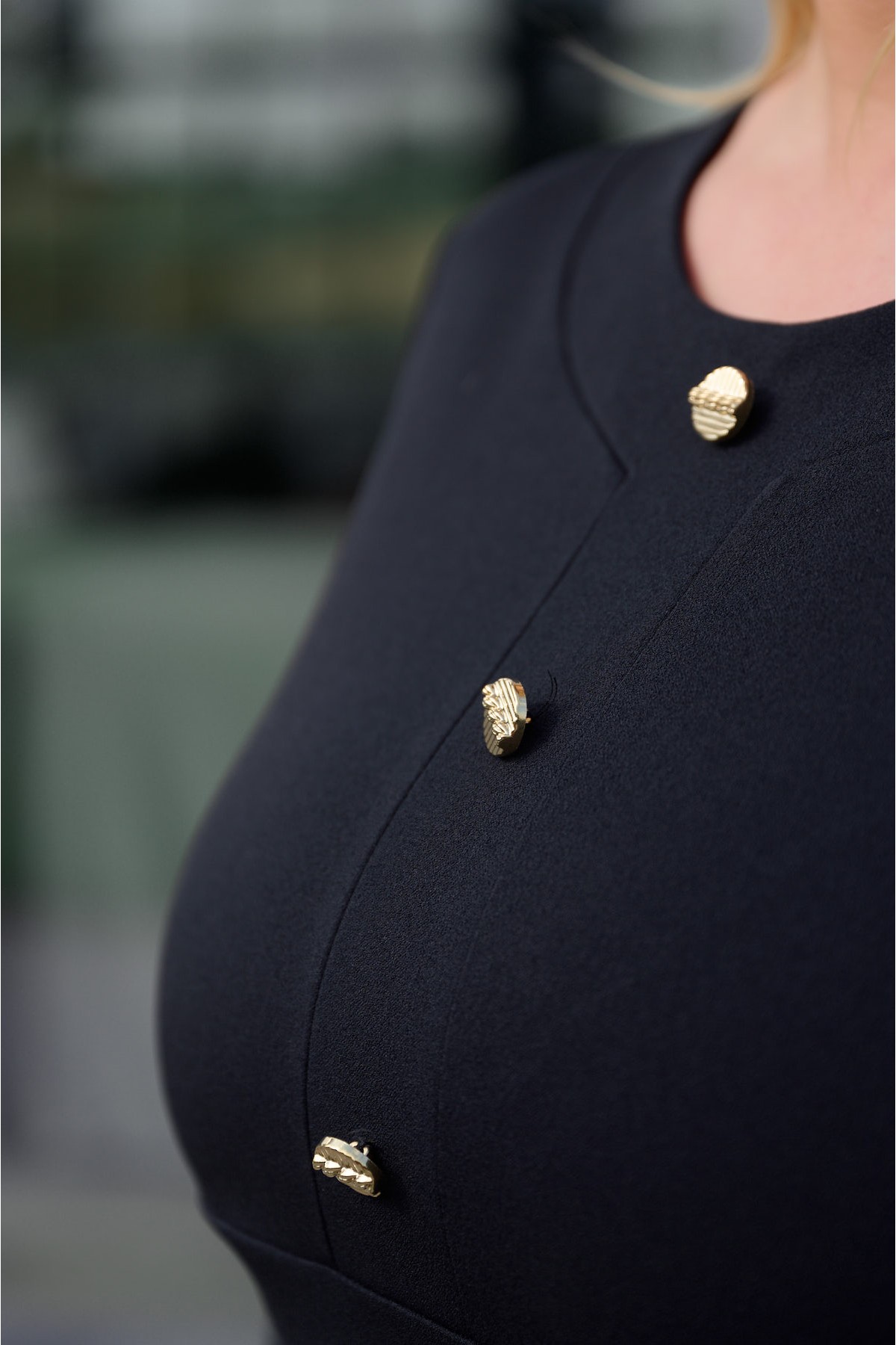 Φόρεμα τρία κουμπιά midi κρεπ  μαύρο