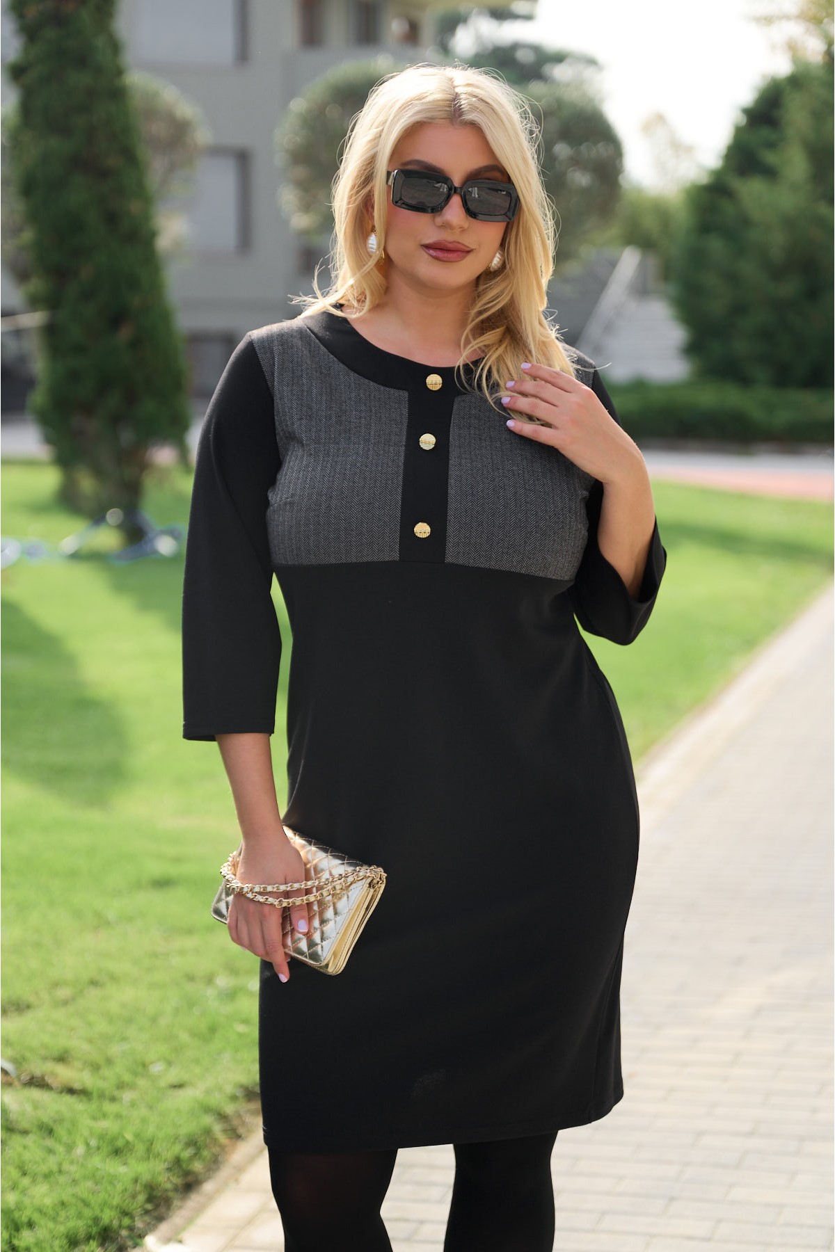 Φόρεμα τρία κουμπιά midi κρεπ  μαύρο ψαροκόκαλο