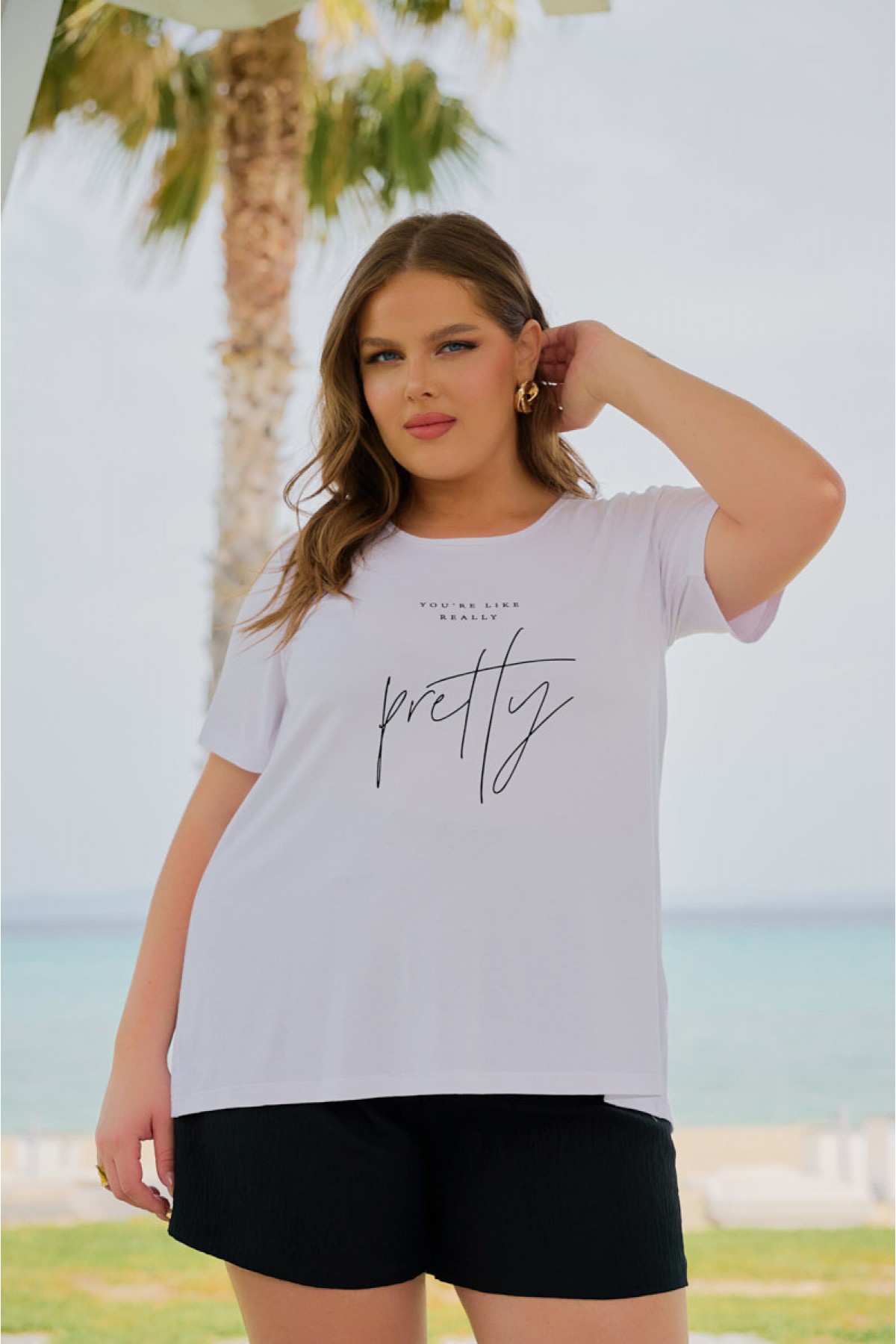 Μπλούζα viscose με κουφόπιετα πίσω και τύπωμα Pretty λευκή Μπλούζα viscose με κουφόπιετα πίσω και τύπωμα Pretty λευκή