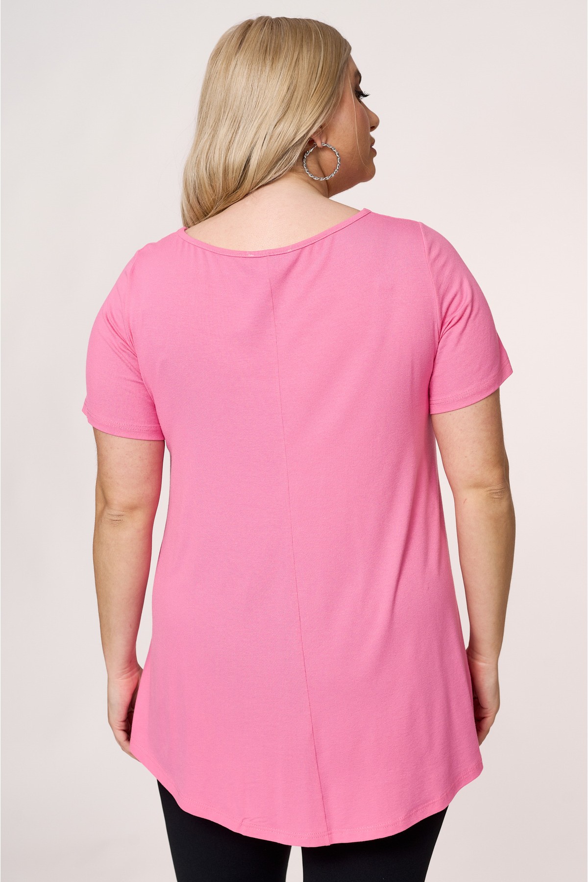 Μπλούζα με στριφτό στήθος viscose κοντό μανίκι ροζ Μπλούζα με στριφτό στήθος viscose κοντό μανίκι ροζ