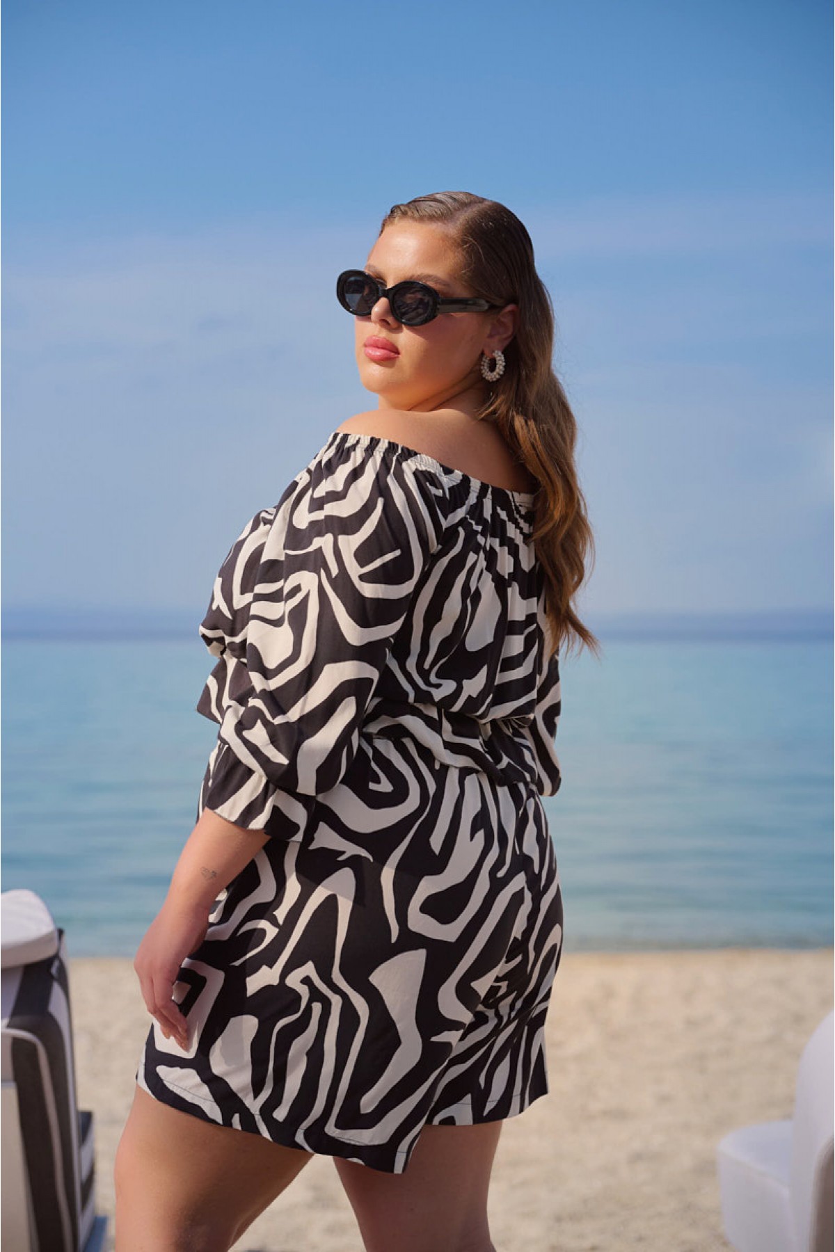 Σορτσάκι σταθερή viscose με λάστιχο εμπριμέ ασπρόμαυρο Σορτσάκι σταθερή viscose με λάστιχο εμπριμέ ασπρόμαυρο