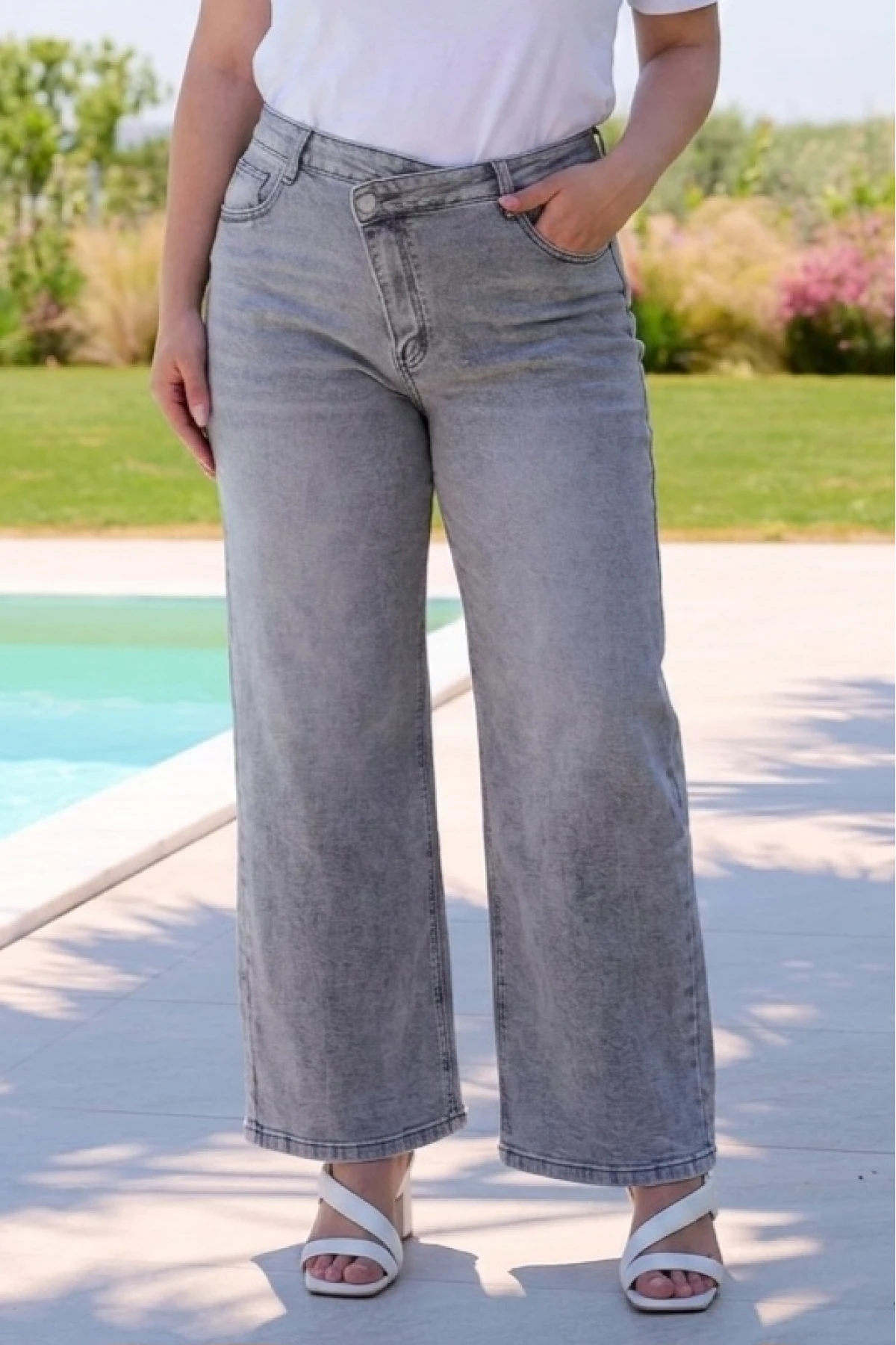 Jean παντελόνι wide leg με χιαστί κουμπί ελαστικό γκρί