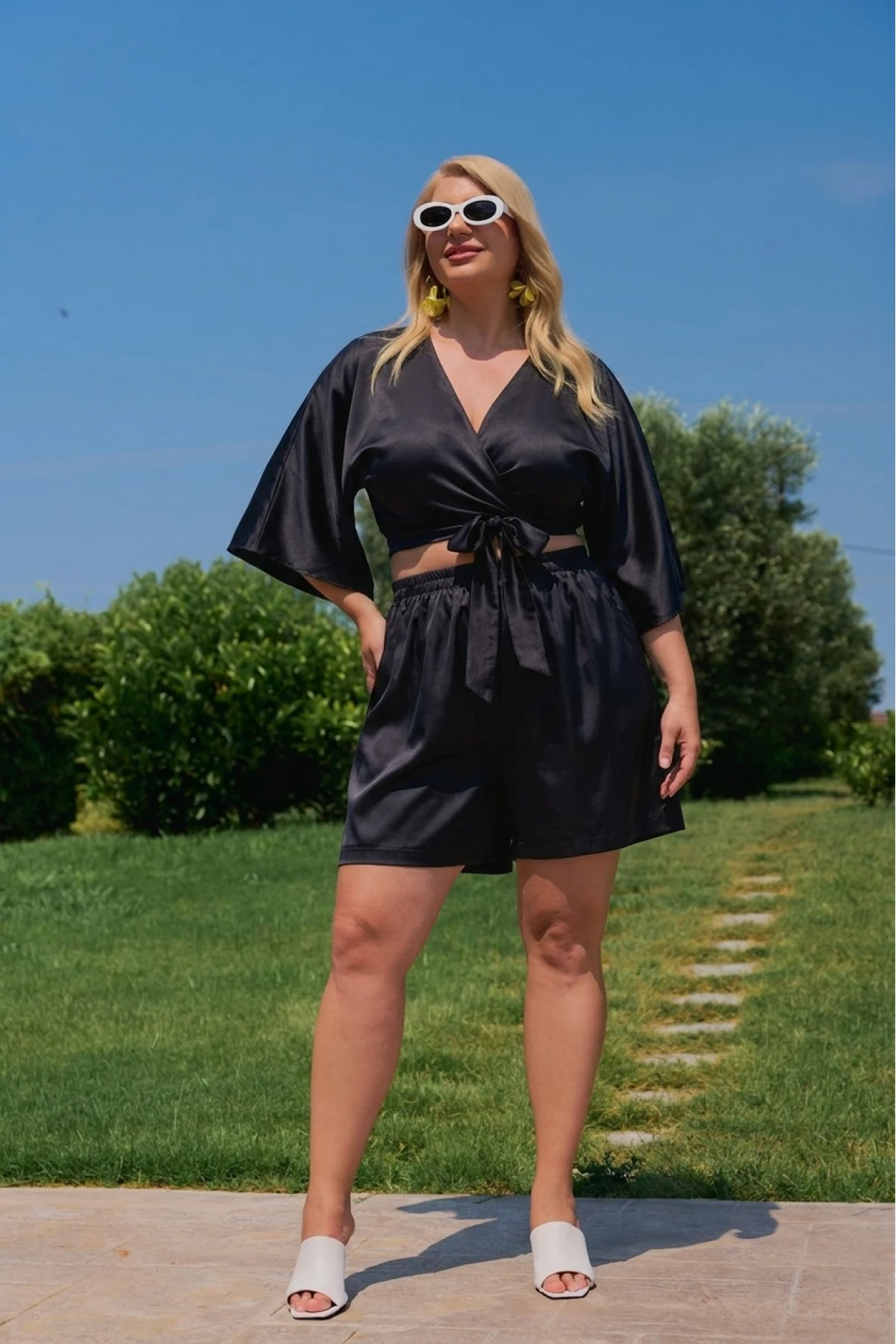Σετ saten σόρτς και μπλούζα μαύρο