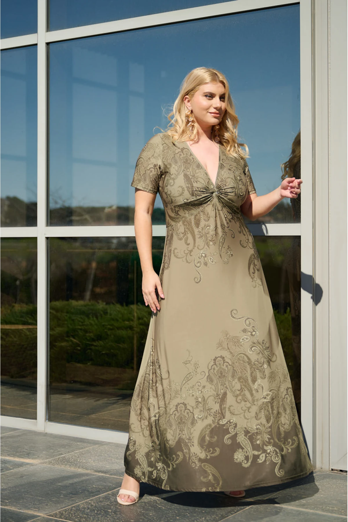 Φόρεμα μάξι κόμπος ραπόρτο κοντό μανίκι λαχούρ λαδί