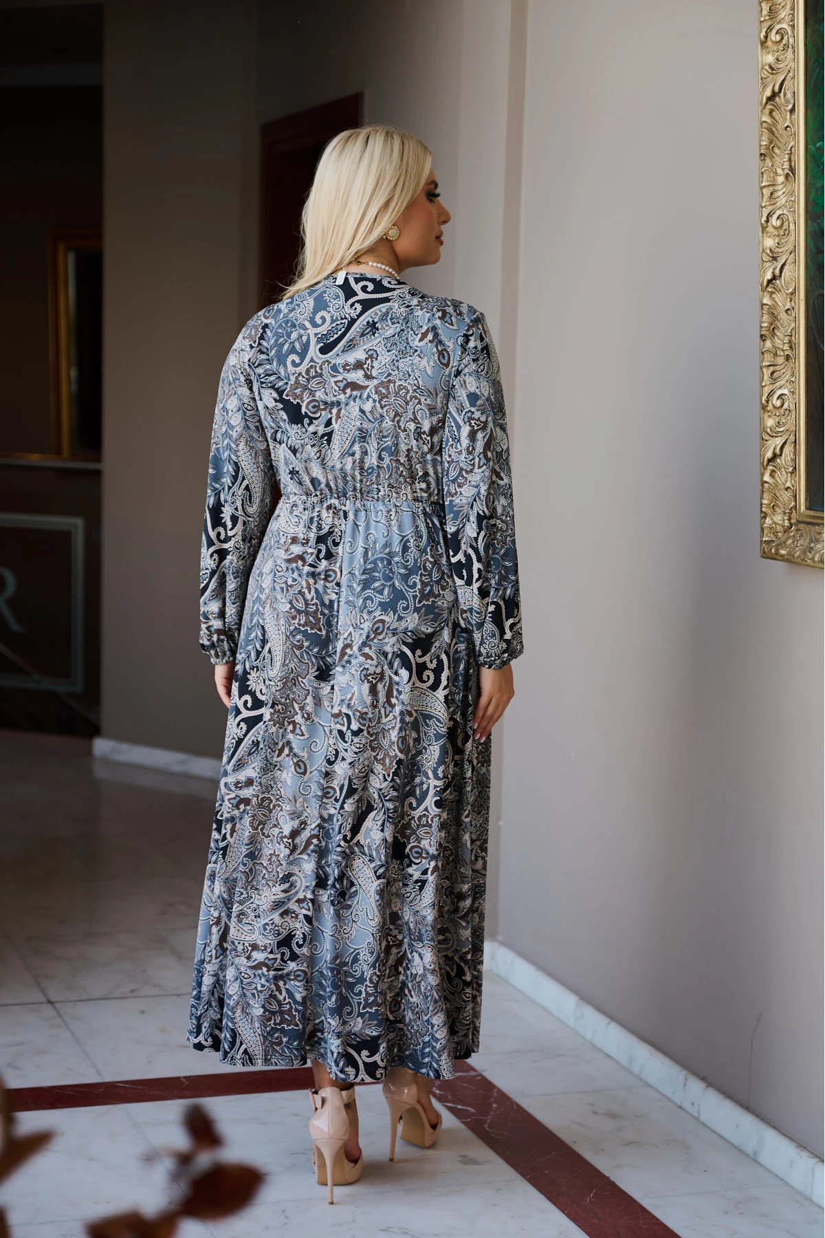 Φόρεμα κρουαζέ μάξι μανίκι με λάστιχο λαχούρ γκρί