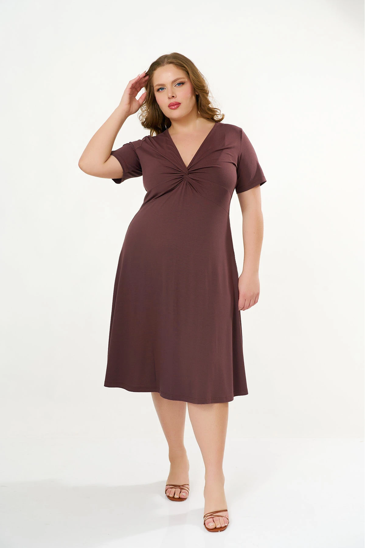 Φόρεμα midi Viscose ελαστική κοντό μανίκι κόμπος καφέ