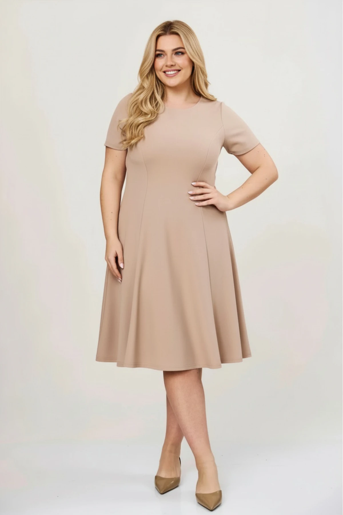 Φόρεμα κλος midi κοντό μανίκι κρεπ μπεζ