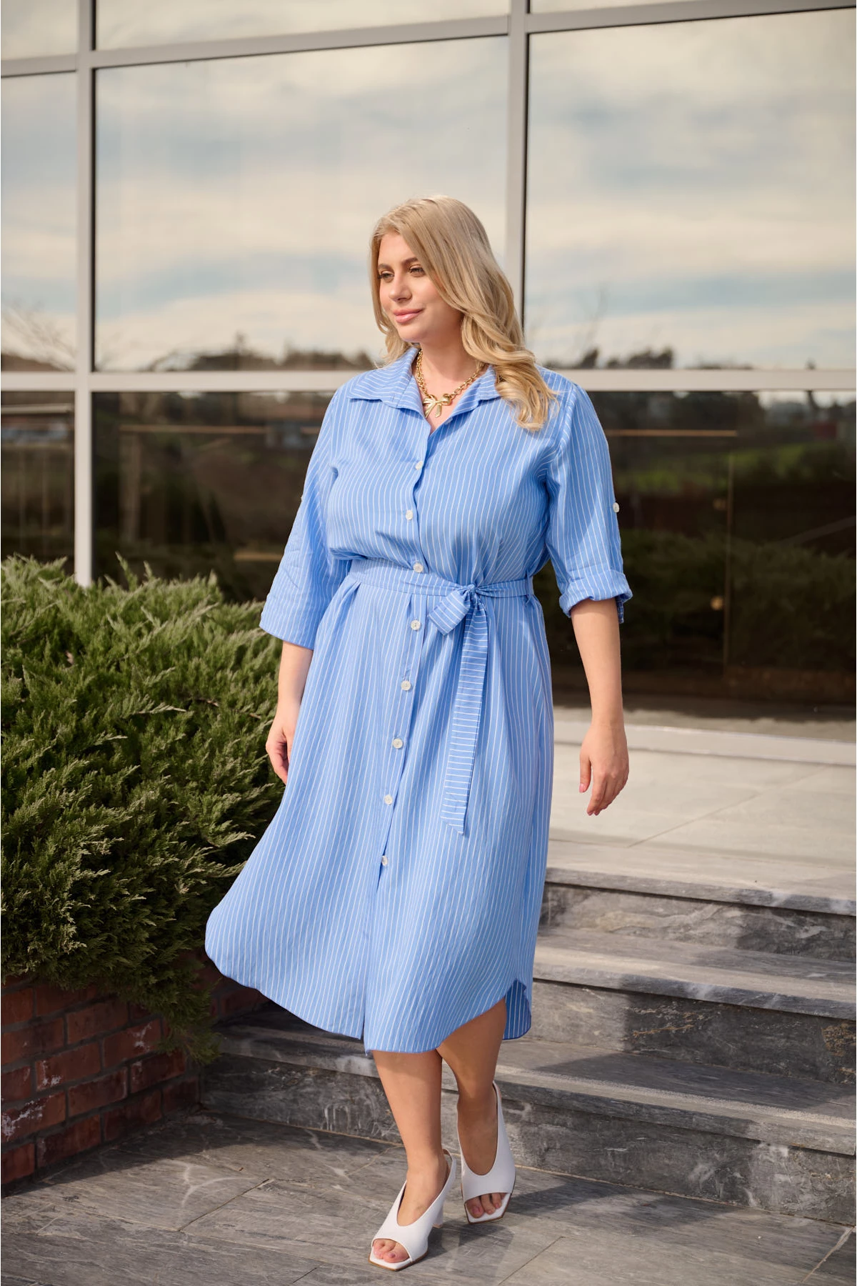 Φόρεμα σεμιζιέ ριγέ γαλάζιο