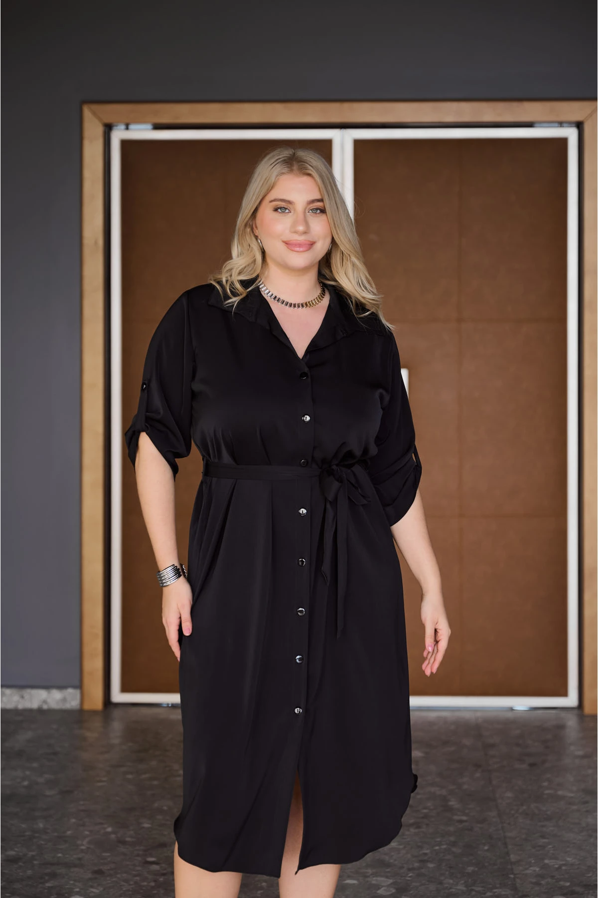 Φόρεμα σεμιζιέ μαύρο