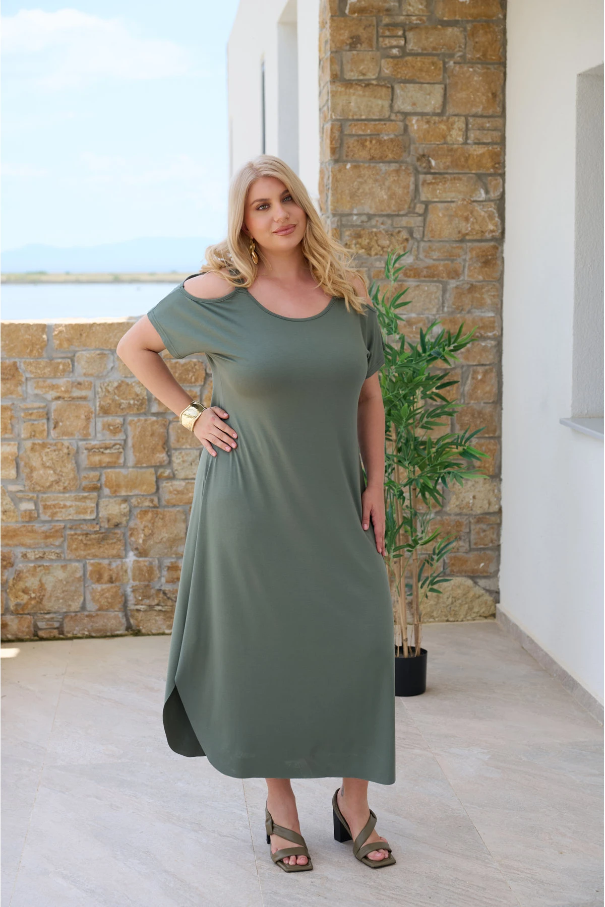 Φόρεμα νυχτερίδα έξω ώμοι τιράντα ελαστική viscose χακί