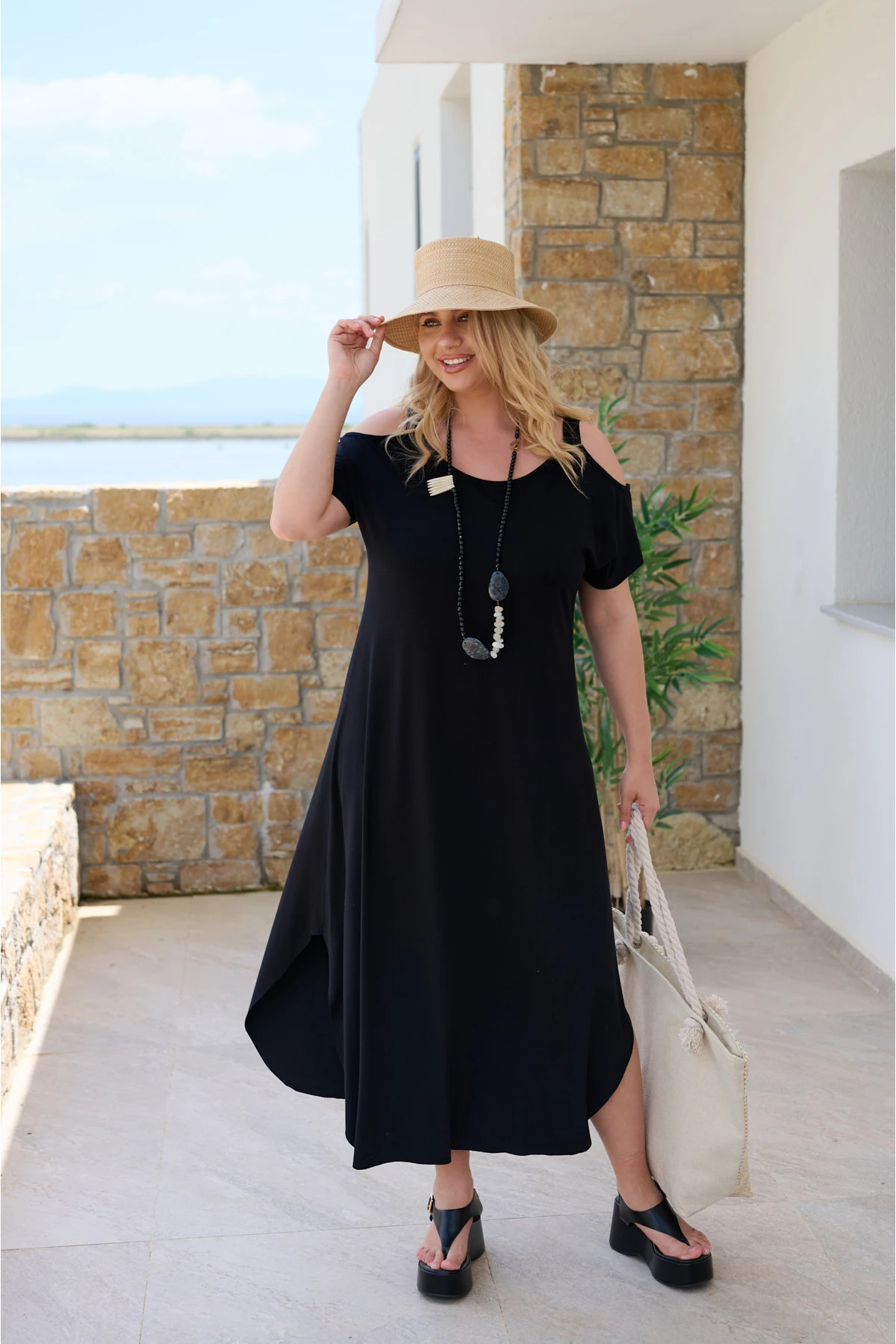 Φόρεμα νυχτερίδα έξω ώμοι τιράντα ελαστική viscose μαύρο