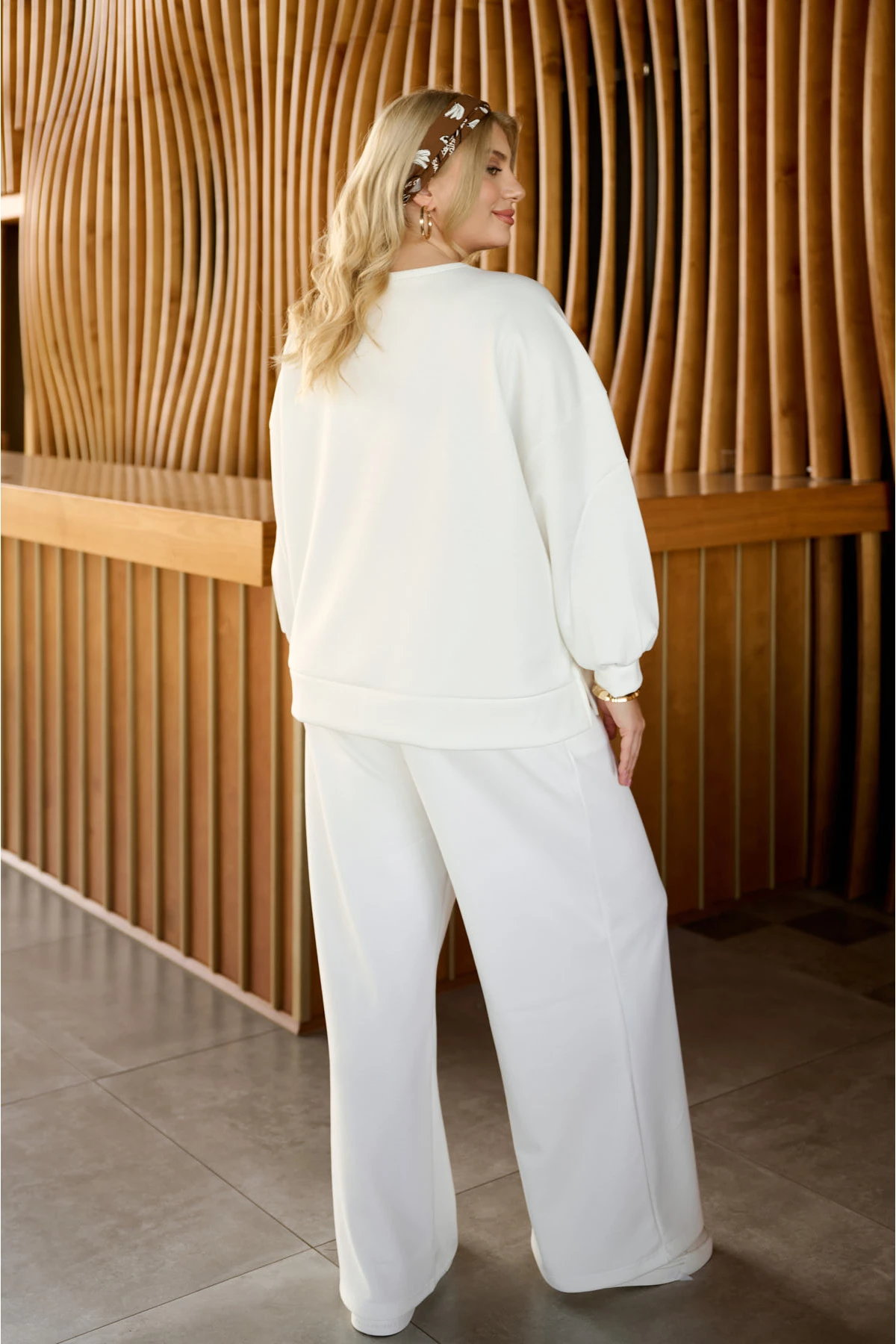 Σετ φόρμες μπλούζα μακρύ μανίκι και παντελόνι λευκό