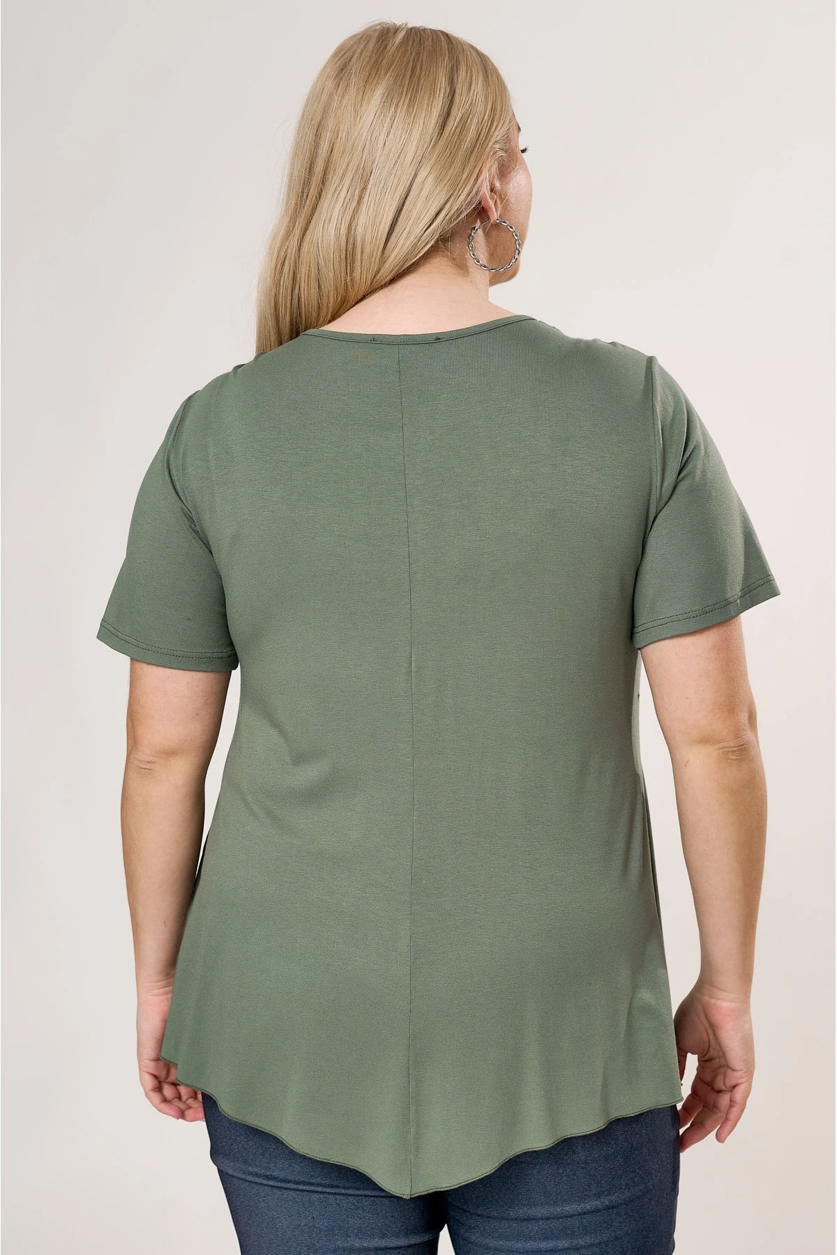 Μπλούζα με σούρα στο στήθος viscose κοντό μανίκι χακί Μπλούζα με σούρα στο στήθος viscose κοντό μανίκι χακί