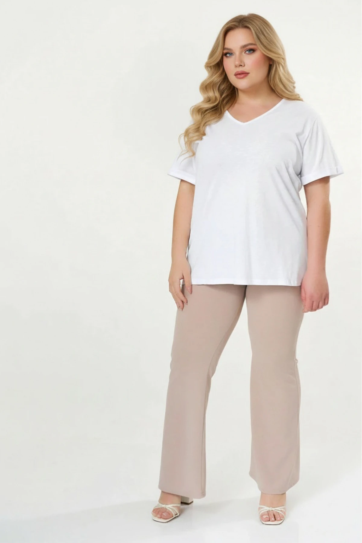 Μπλούζα V βαμβακερή κοντό μανίκι ρεβέρ λευκή