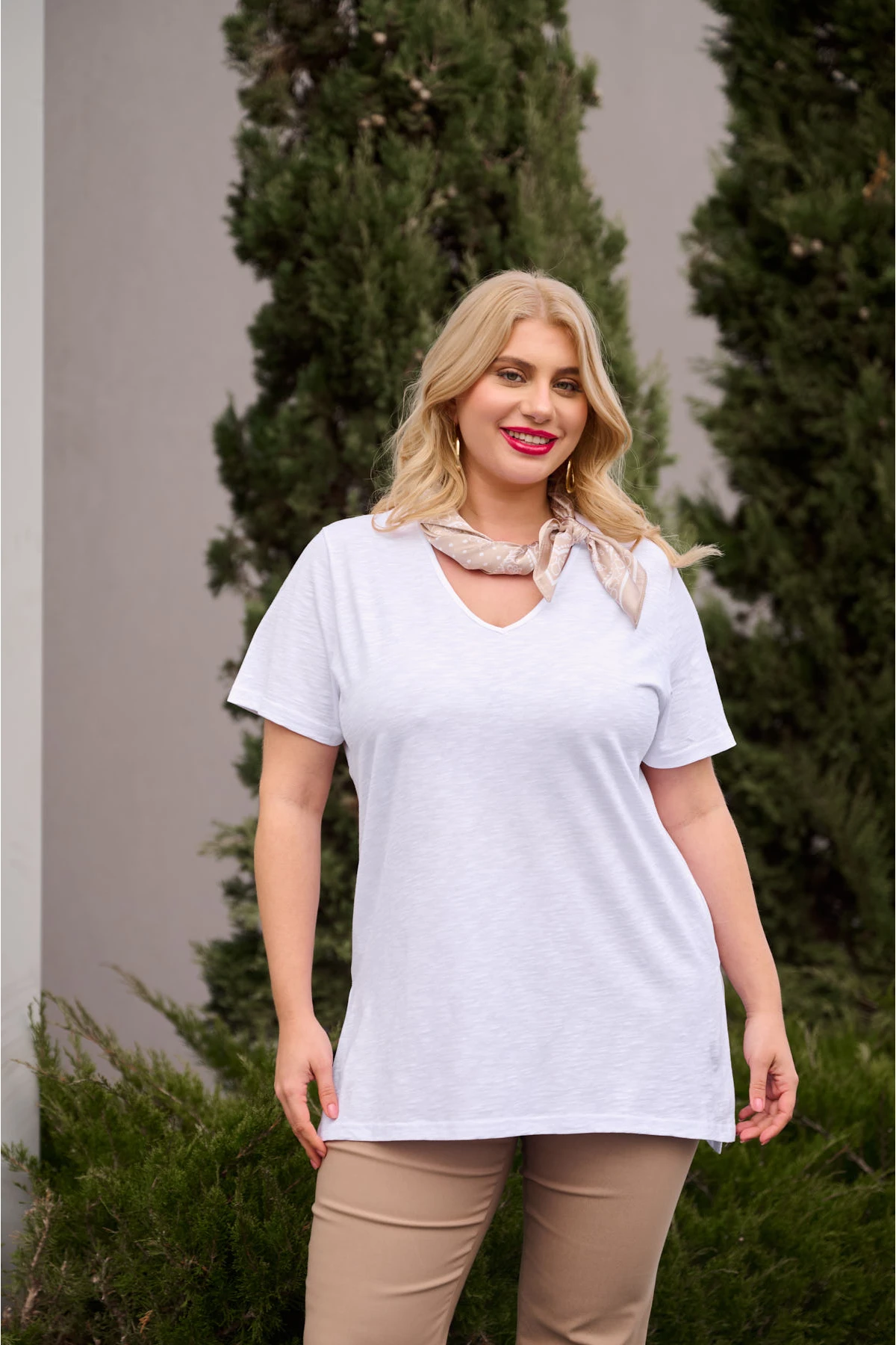 Μπλούζα V μακριά βαμβακερή κοντό μανίκι λευκή