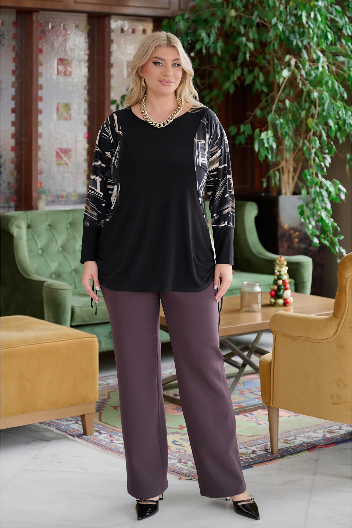 Μπλούζα δίχρωμη νυχτερίδα με σούρες στο πλάι πινελιές