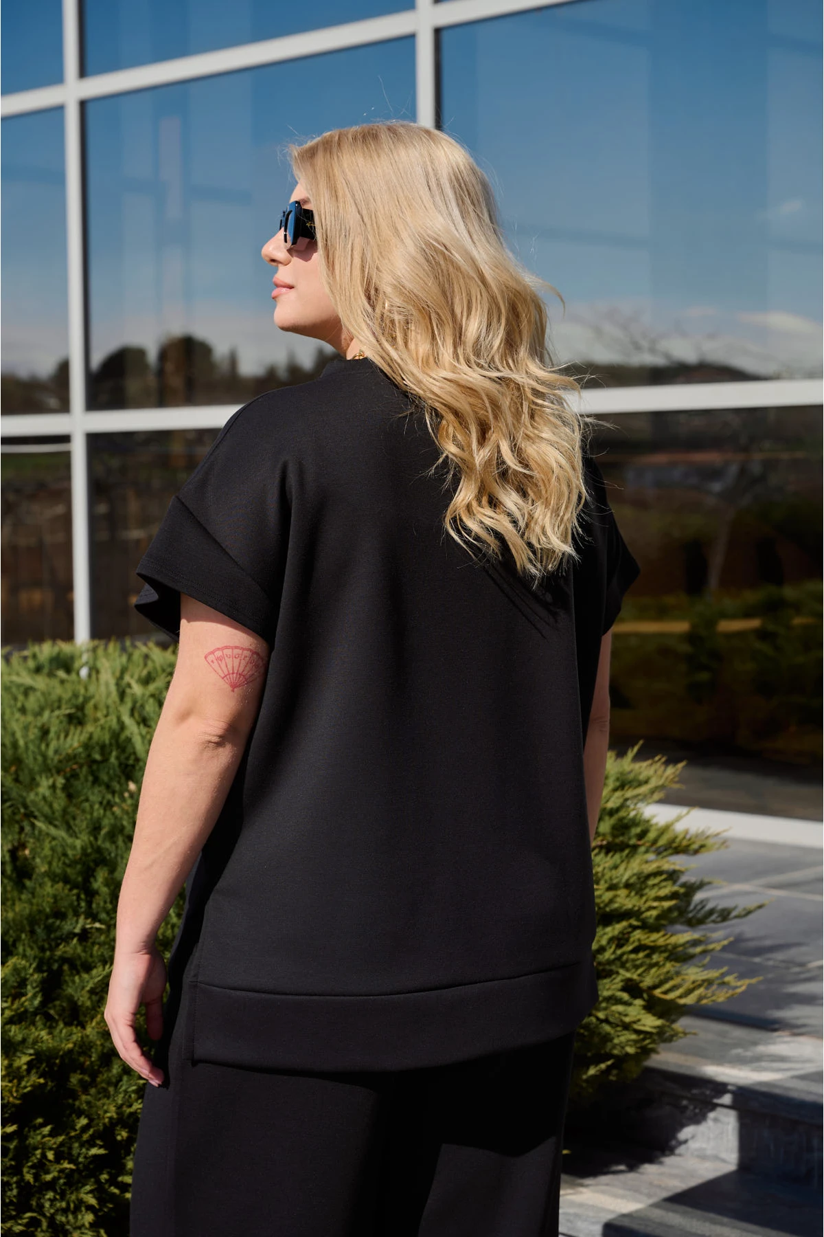 Μπλούζα φόρμας κοντό μανίκι μαύρη