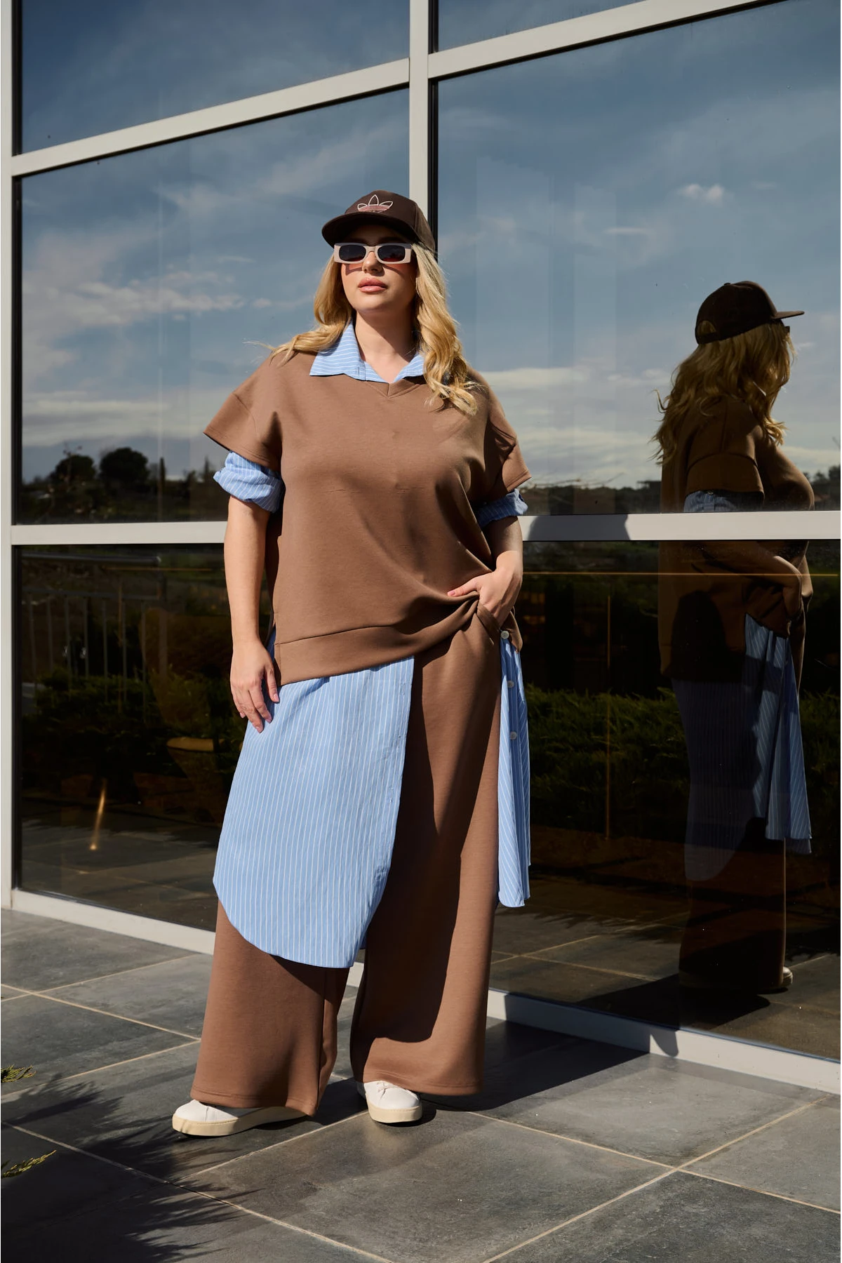 Μπλούζα φόρμας κοντό μανίκι καφέ