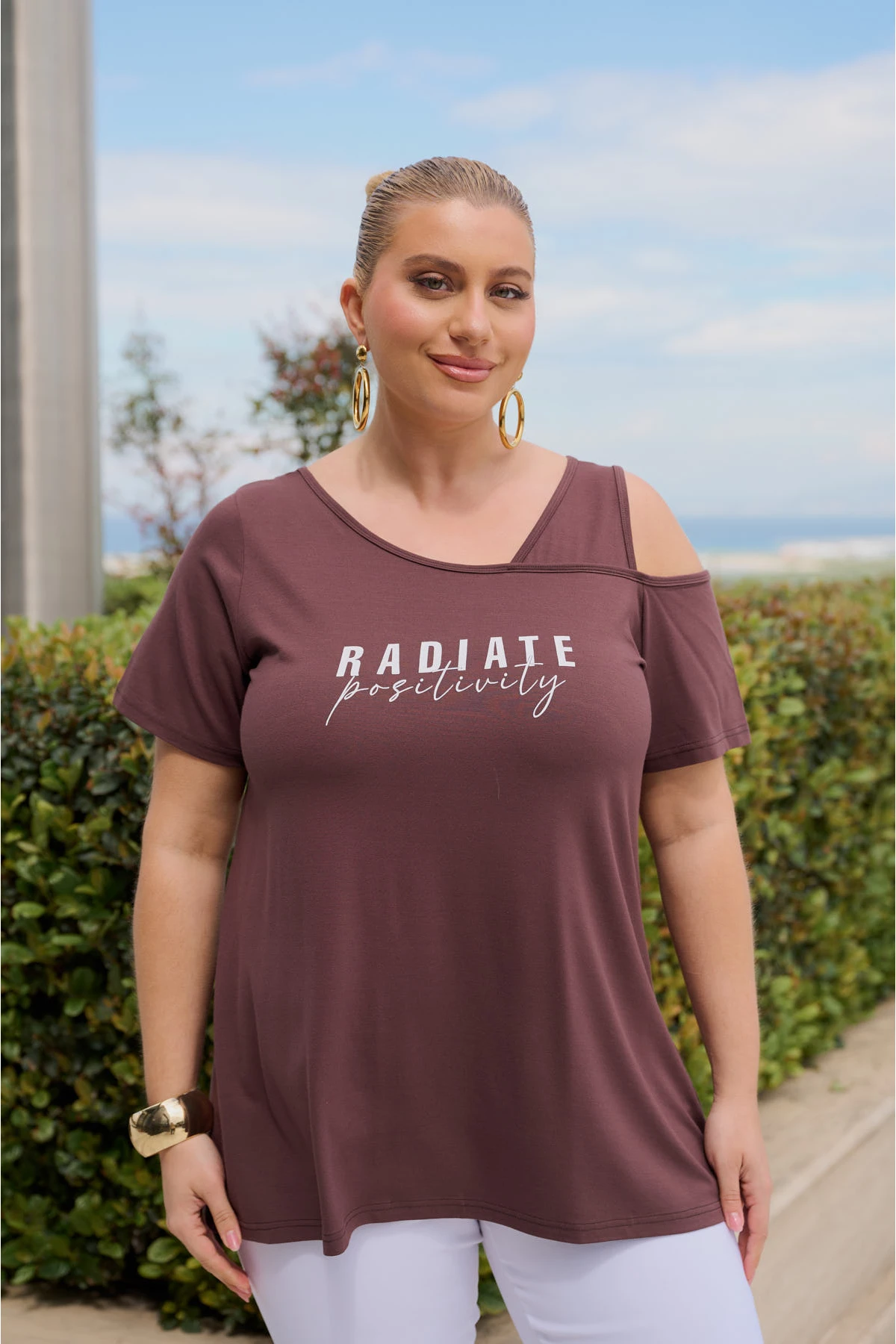 Μπλούζα ελαστική viscose ένας ώμος τύπωμα Radiate καφέ