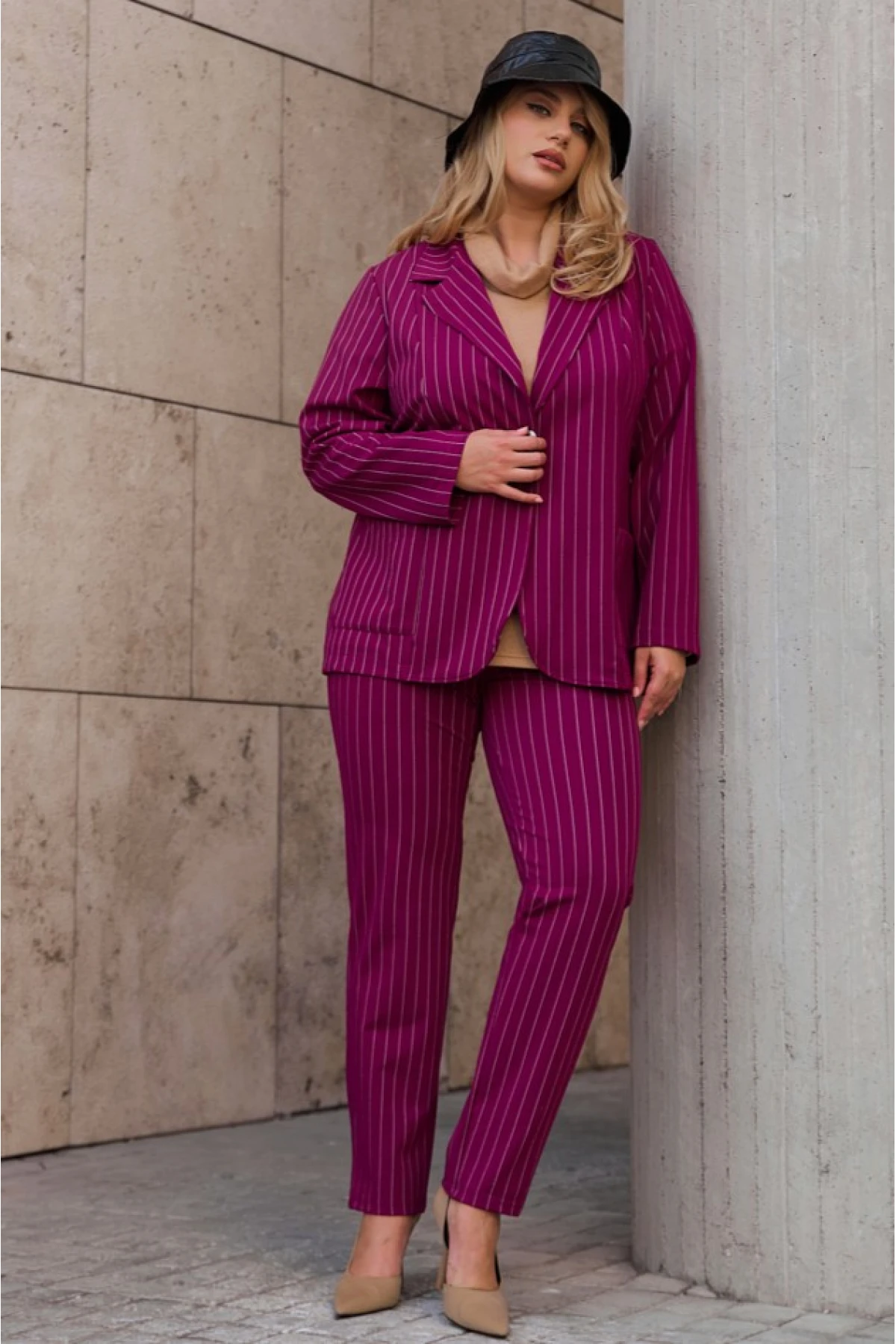 Παντελονοκολάν ριγέ σε ελαστικό punto di roma βιολετί Παντελονοκολάν ριγέ σε ελαστικό punto di roma βιολετί