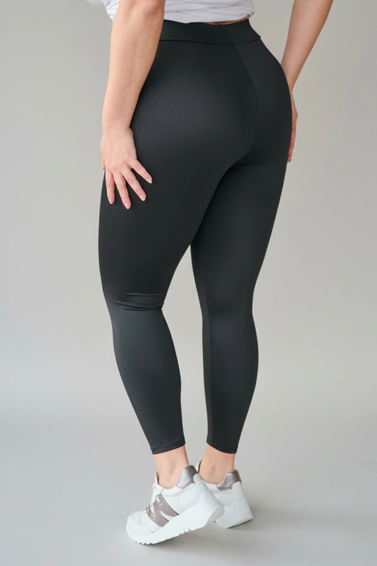 Κολάν μεταλιζέ με λάστιχο στη μέση μαύρο