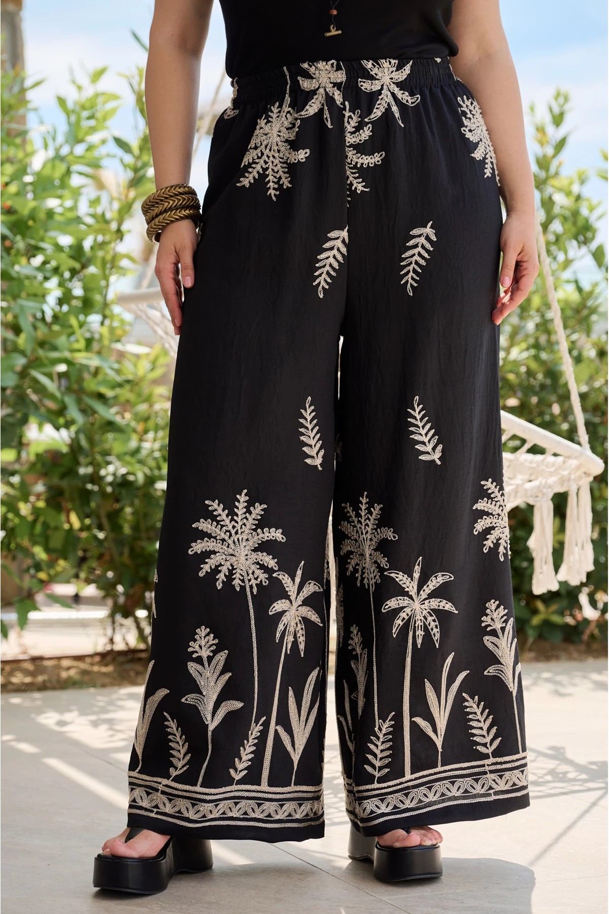 Παντελόνα resort rayon lurex με χρυσό κέντημα φοίνικες