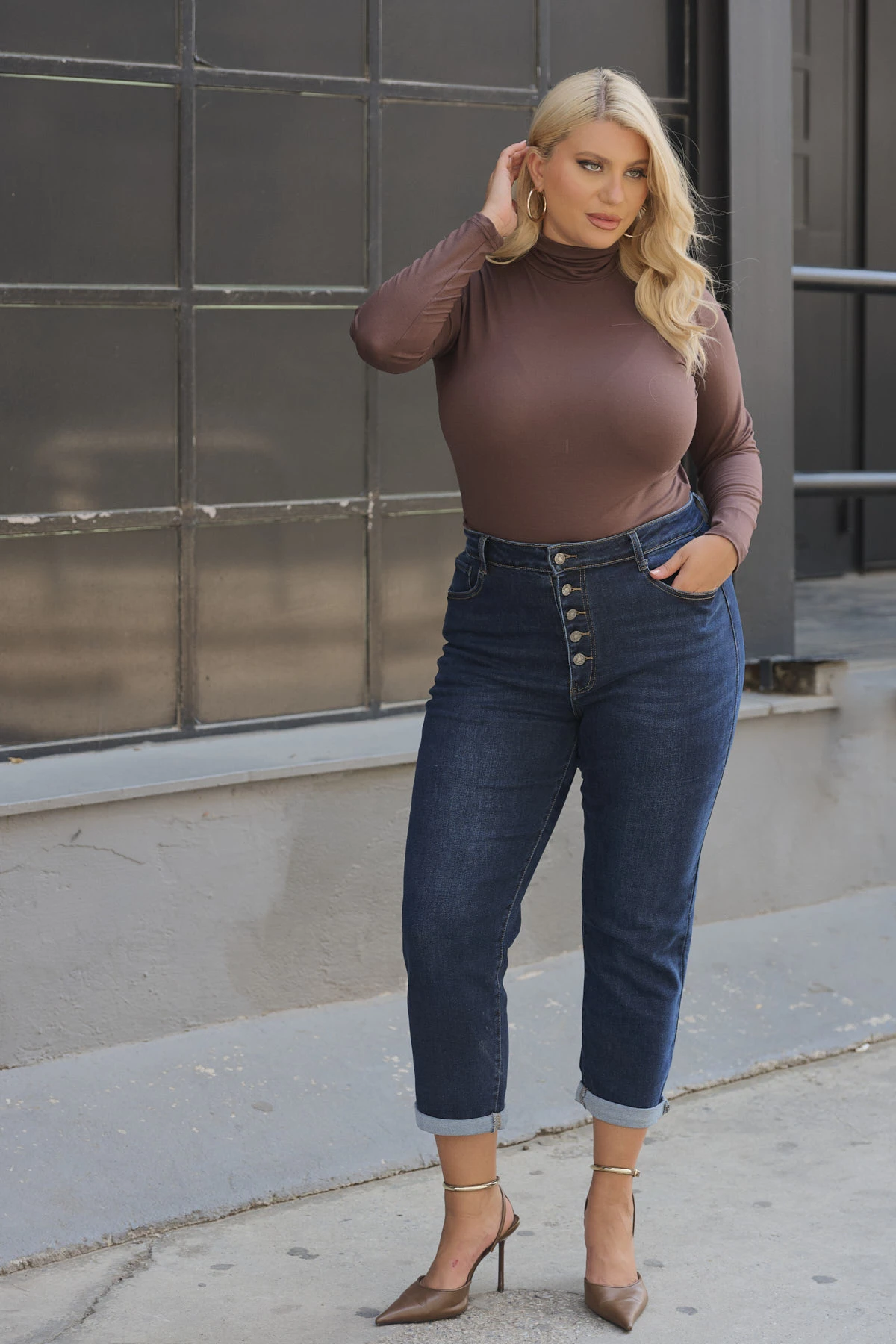 Jean παντελόνι ελαστικό mom fit εξωτερικά κουμπιά denim