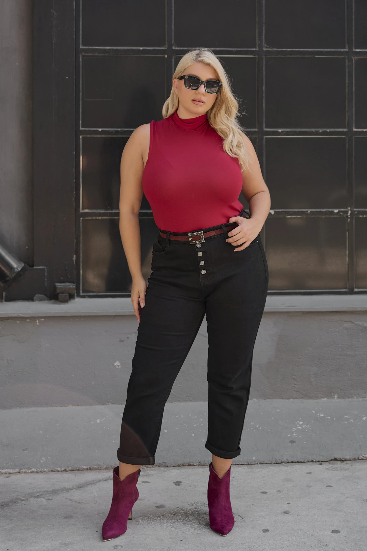 Jean παντελόνι ελαστικό mom fit εξωτερικά κουμπιά μαύρο