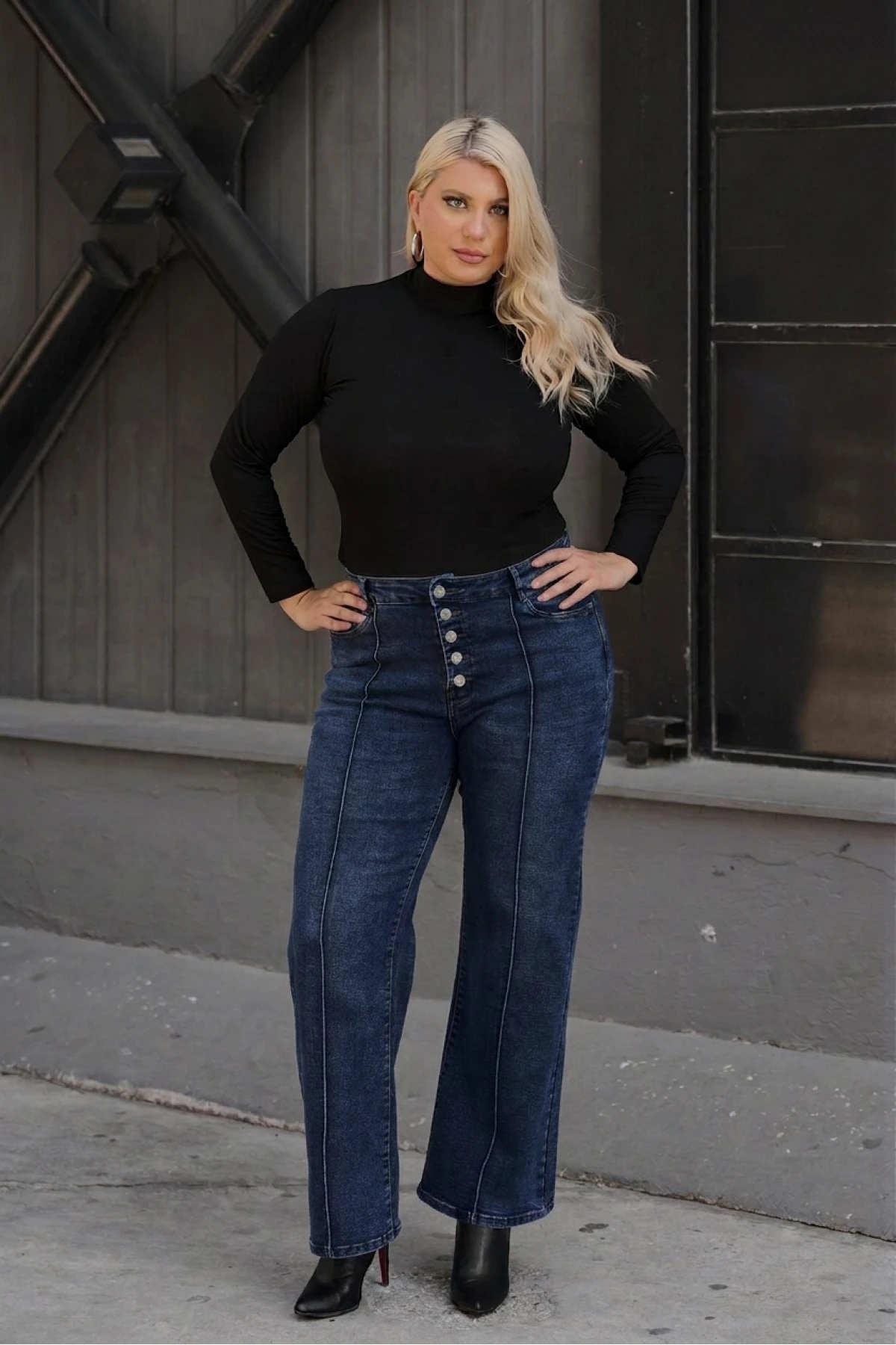 Jean παντελόνι ελαστικό wide leg με ραφή μπροστά και εξωτερικά κουμπιά μπλε