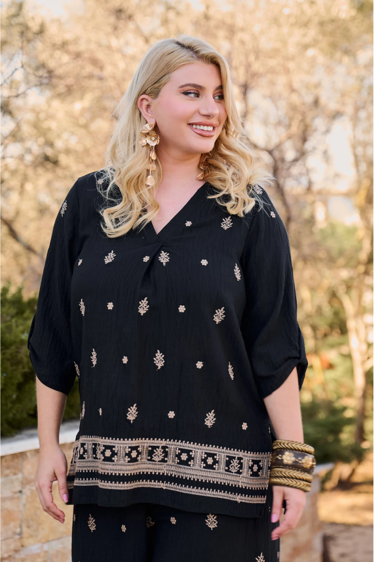 Πουκαμίσα resort rayon V με χρυσό κέντημα