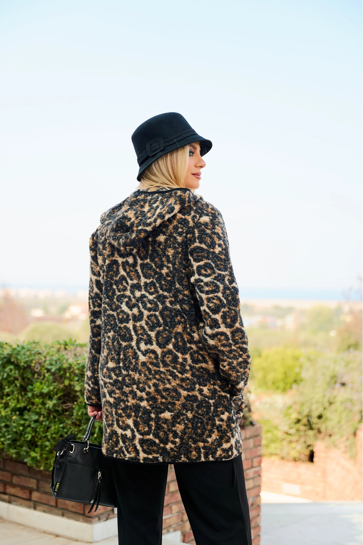 Παρκά Μπουκλέ λεοπάρ