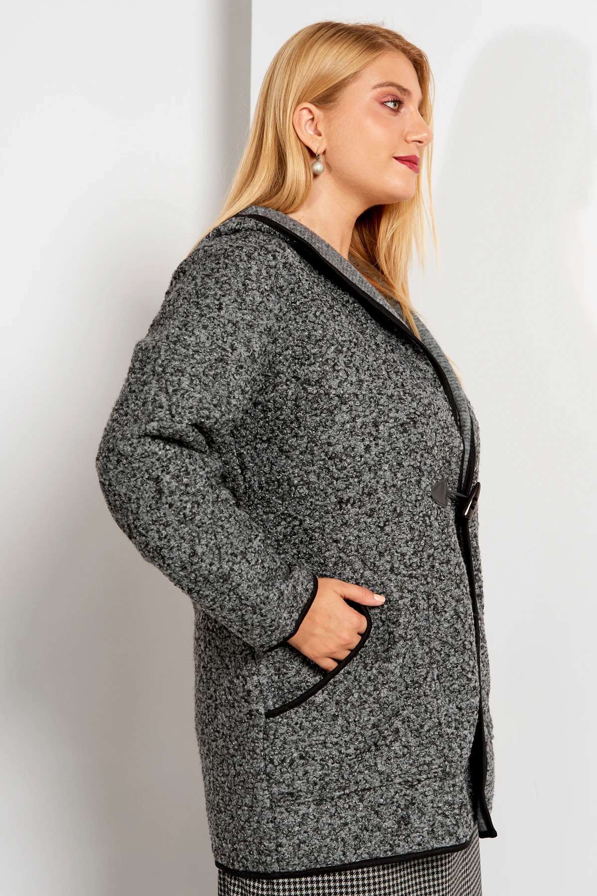 Παρκά Μπουκλέ ανθρακί