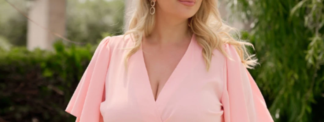Plus size outfits από το πρωί έως το βράδυ: 5 έτοιμα looks για το καλοκαίρι